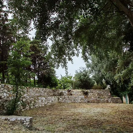 Margouno Eco بيت للعطل Engaraí